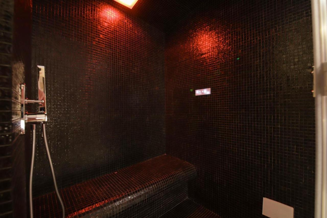 Suite & Spa Via Veneto 莫诺波利 外观 照片